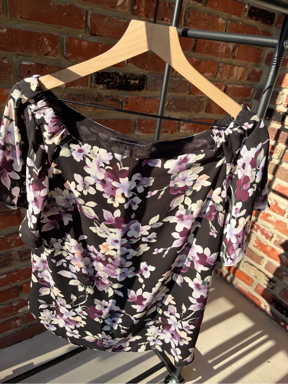 White House Black Market Black Floral Top Size Small